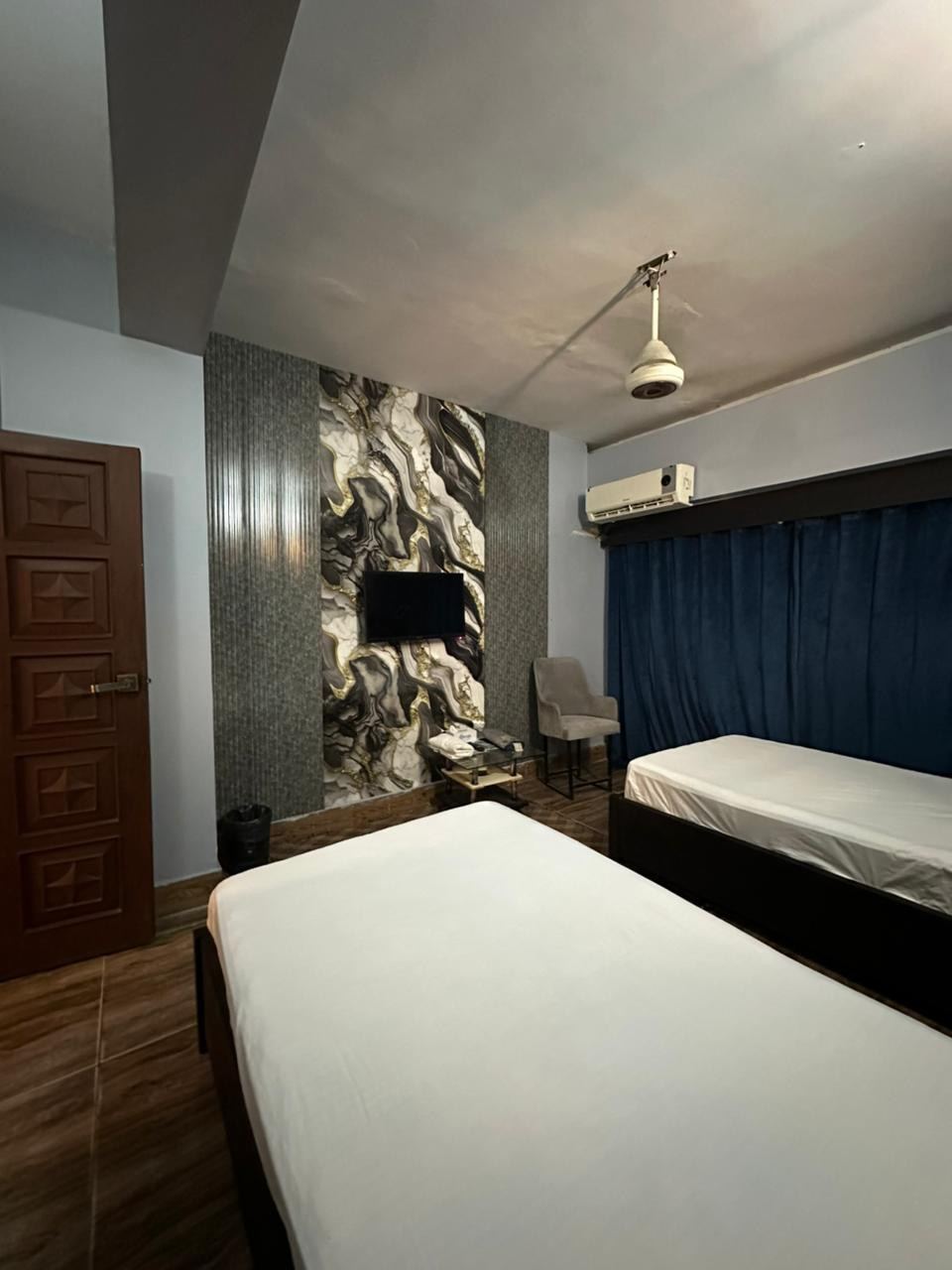 Deluxe Room at Hotel Seaview