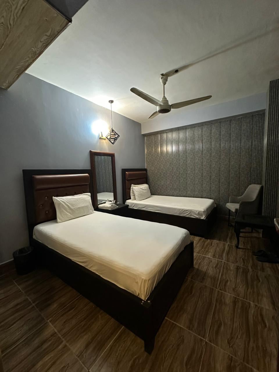 Deluxe Room at Hotel Seaview